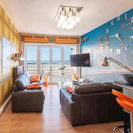 公寓 In With Sea Views