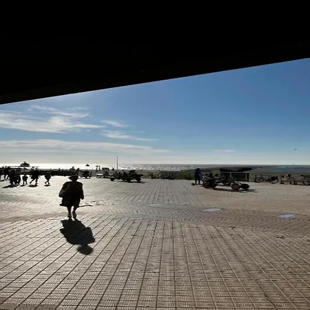 Appartement In With Sea Views