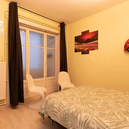 Appartement In With Sea Views