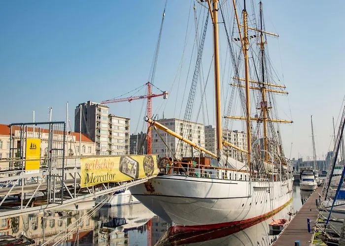 In With Sea Views 아파트