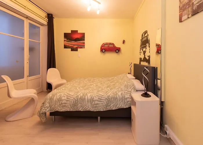 아파트 In With Sea Views *